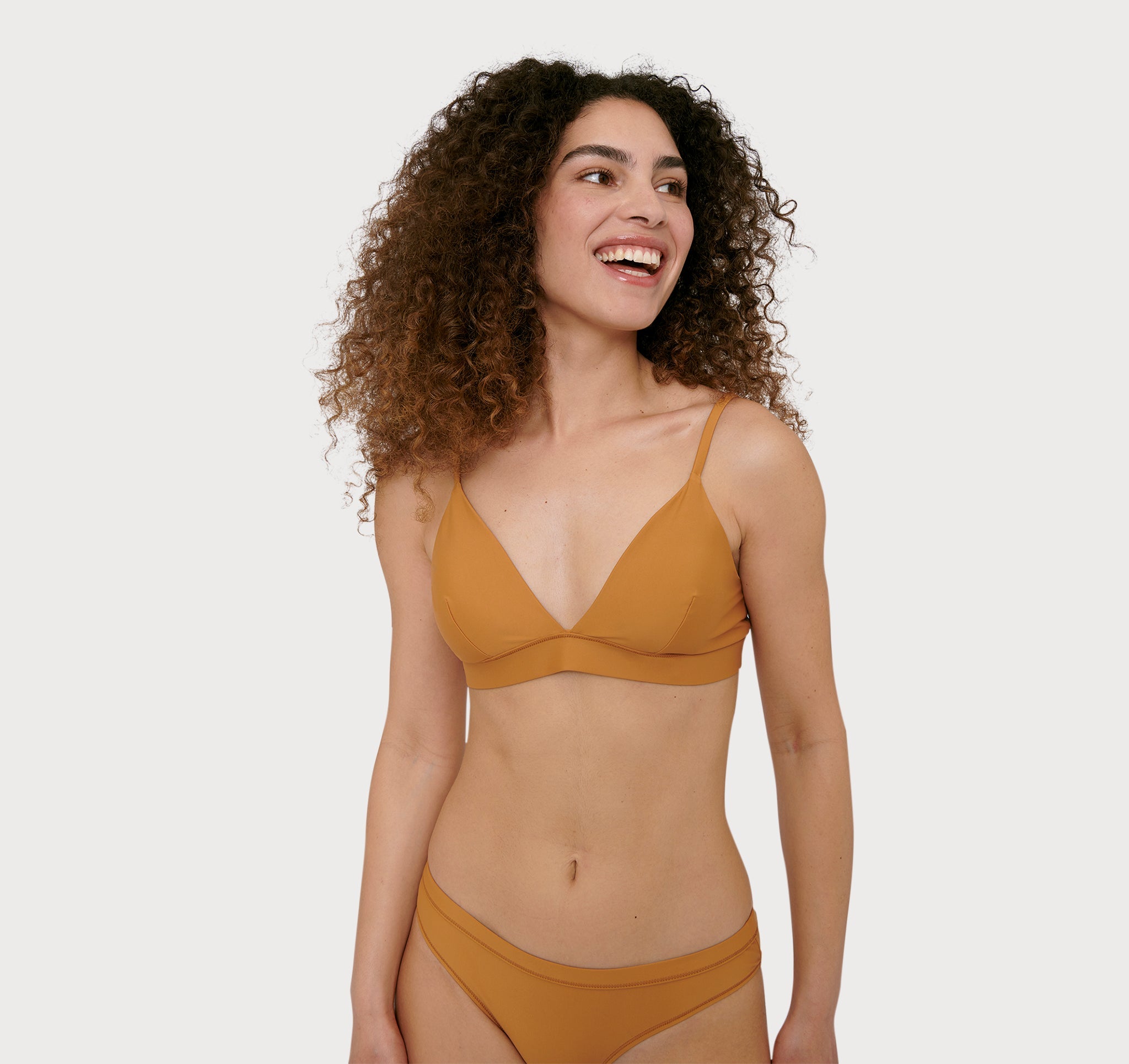 Boekhouder Laboratorium weduwe Buy Re-Swim Bikini Top | Fast Delivery | Organic Basics EU