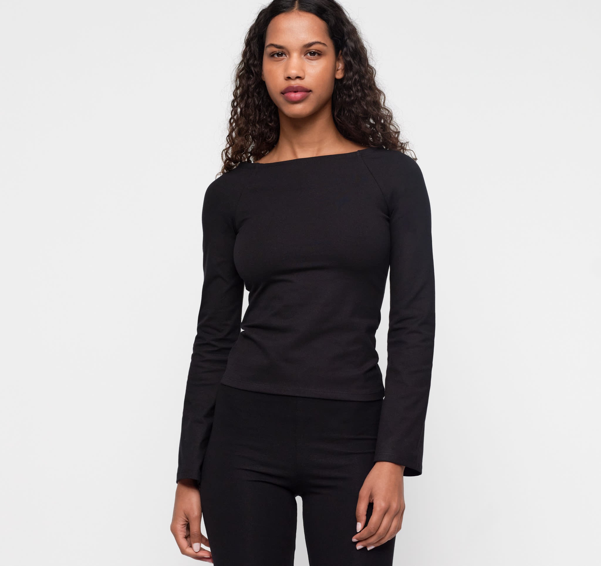 Core Boat Neck Long Sleeve - Black | Only €42 | Organic Basics