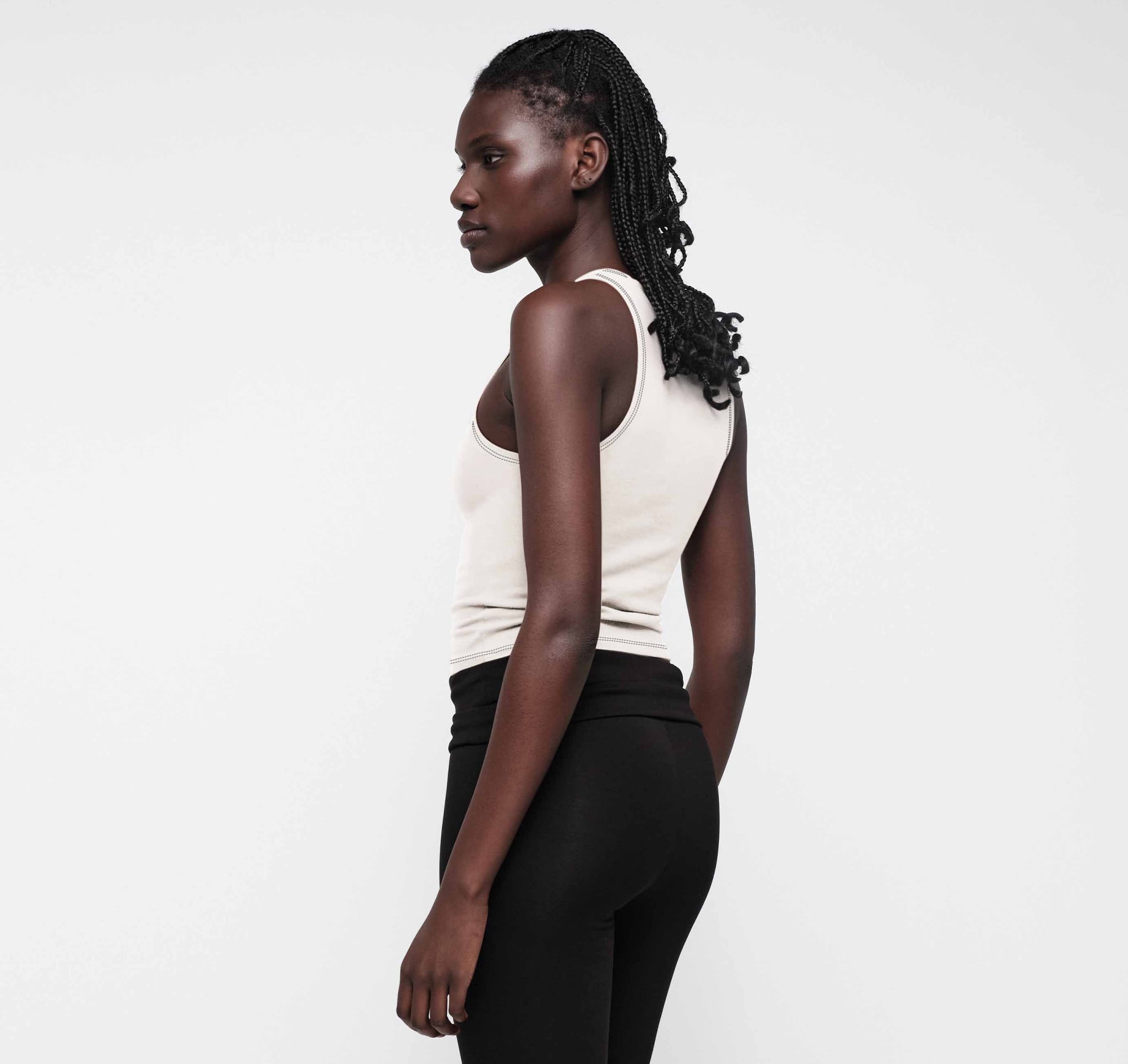Core Cut-Out Tank | Only € 25 | Organic Basics
