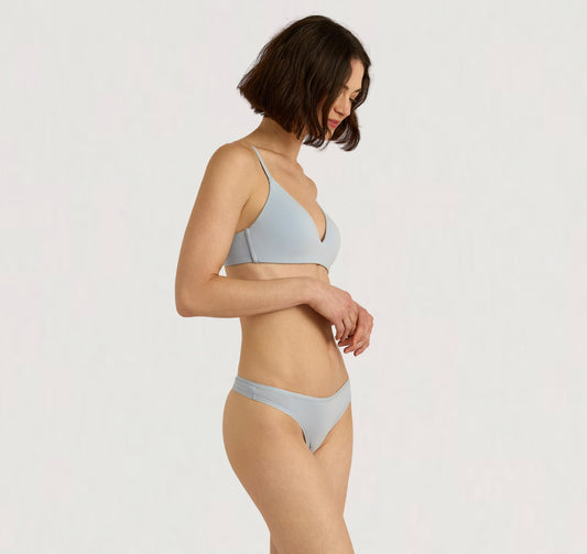 Core Wireless Plunge Bra