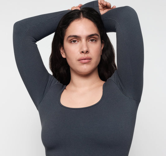 Seamless Waffle Long Sleeve Tee