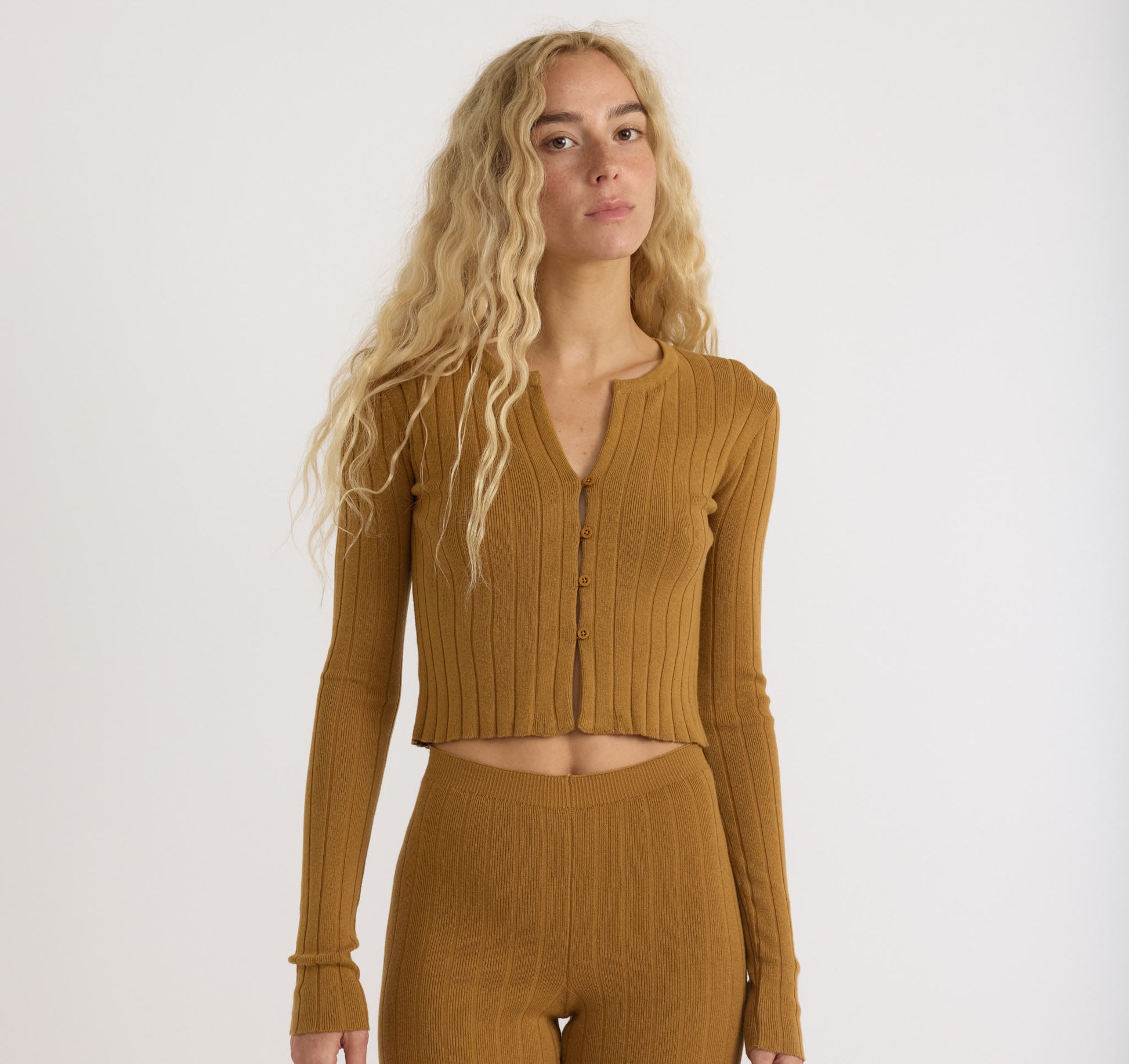 Soft Knit Rib Crop Cardigan Only € 39 Organic Basics